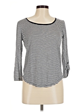 Ann Taylor 3/4 Sleeve T-Shirt (view 1)
