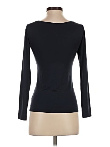 Uniqlo 3/4 Sleeve T-Shirt (view 2)