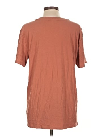 Maurices Short Sleeve T-Shirt (view 2)