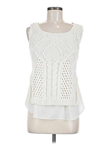 Moth Sleeveless Blouse (view 1)