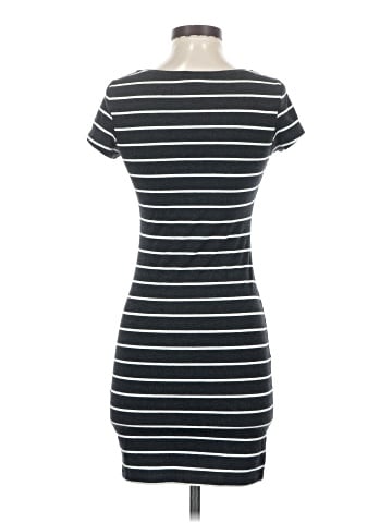 H&M Casual Dress (view 2)