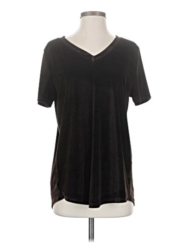 Amaryllis Short Sleeve T-Shirt (view 1)