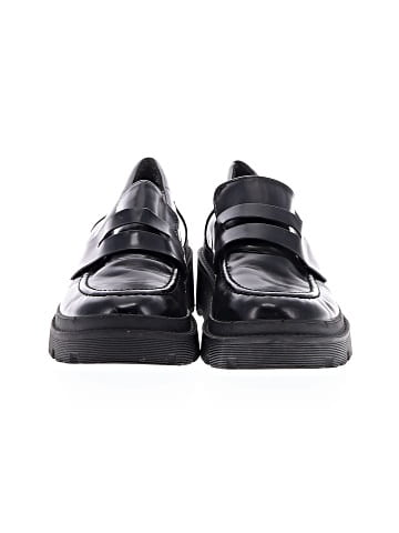 Zara Flats (view 2)