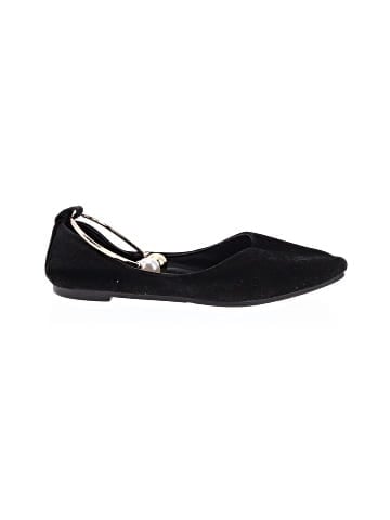 Unbranded Flats (view 1)