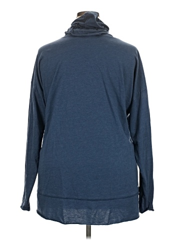 District. Turtleneck Sweater (view 2)