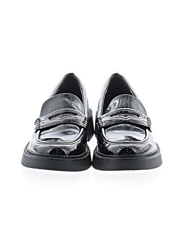 Zara Flats (view 2)