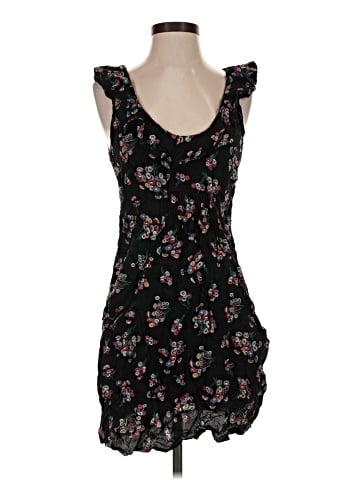 Pins and Needles Casual Dress (view 1)