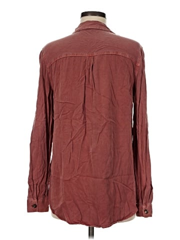 Maurices Long Sleeve Button-Down Shirt (view 2)
