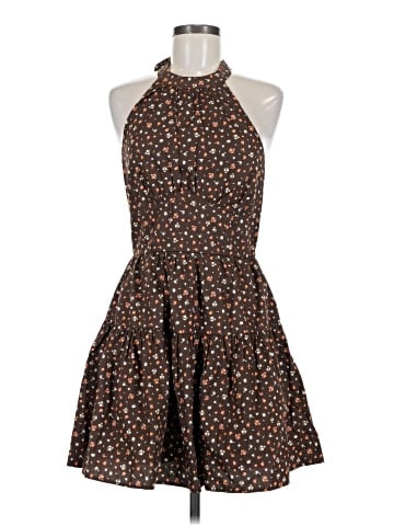 Francesca's Casual Dress (view 1)
