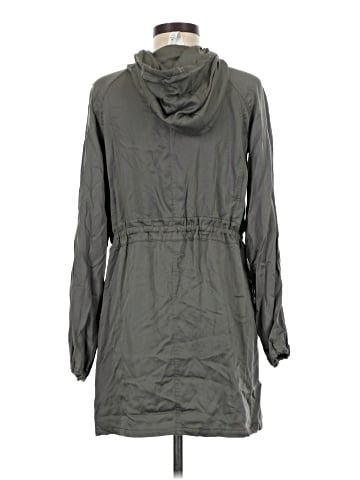 Lululemon Athletica Raincoat (view 2)