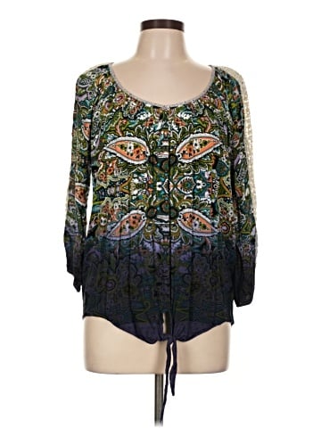 Mystree 3/4 Sleeve Blouse (view 1)