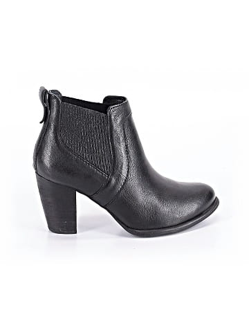 Ugg Ankle Boots (view 1)