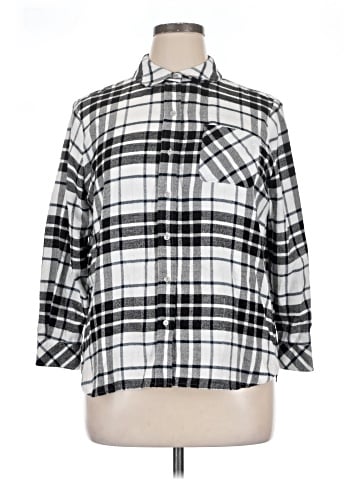 Westbound 3/4 Sleeve Button-Down Shirt (view 1)