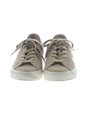 VEJA Sneakers (view 2)