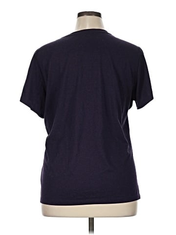 Nike Short Sleeve T-Shirt (view 2)