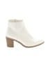 Universal Thread Ivory Ankle Boots Size 7 1/2 - photo 1