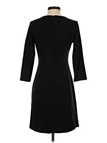 Old Navy Casual Dress (view 2)