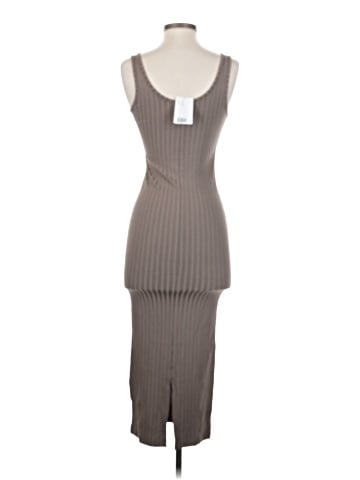 H&M Casual Dress (view 2)