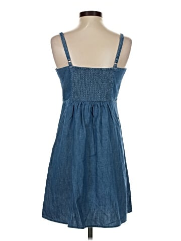 Old Navy Casual Dress (view 2)