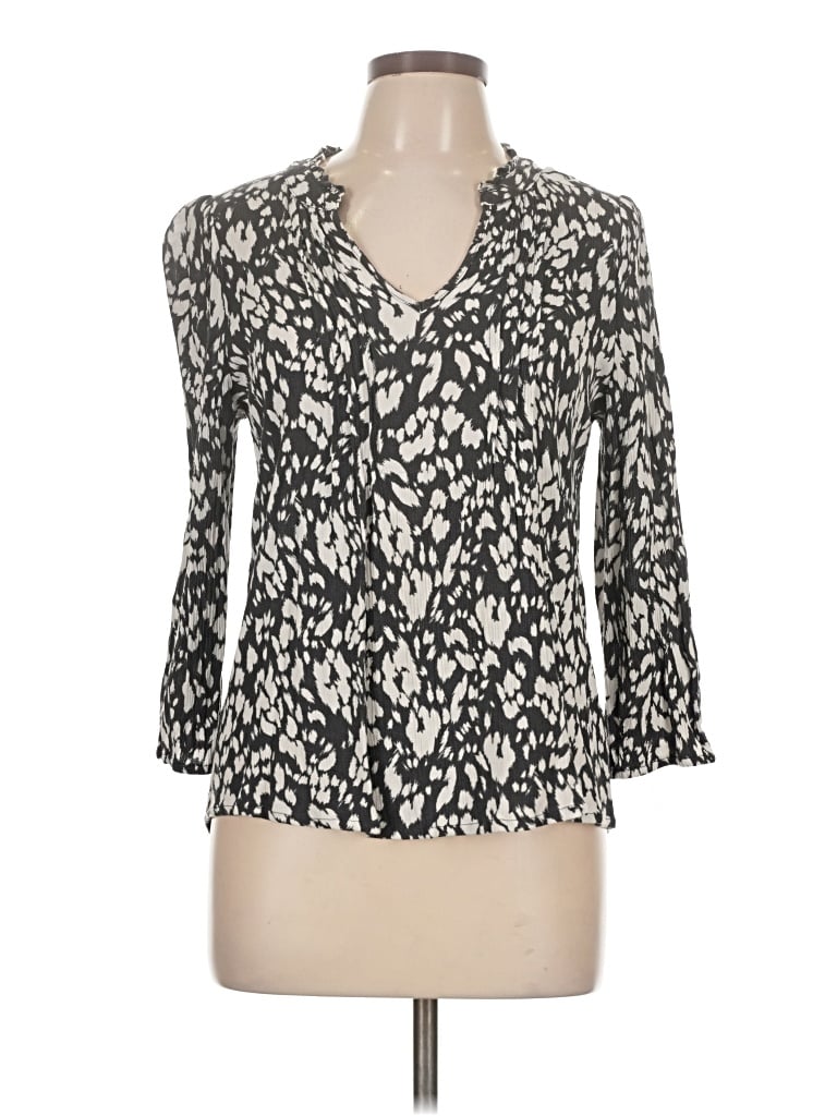 Pre-owned Monday Fun 3/4 Sleeve Blouse In Ivory