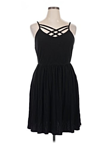 Hot Topic Casual Dress (view 1)