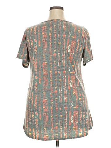 Lularoe Short Sleeve T-Shirt (view 2)