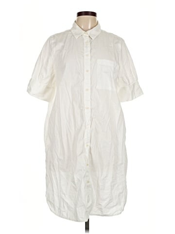 Old Navy Casual Dress (view 1)