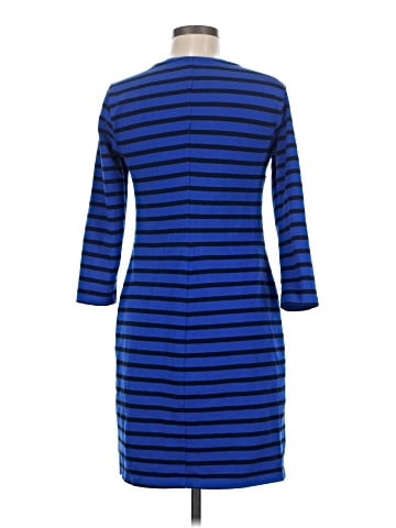 Old Navy Casual Dress (view 2)