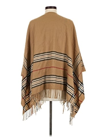 V.Fraas Poncho (view 2)