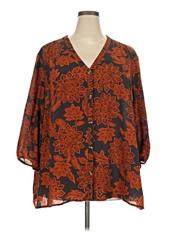 Maurices Long Sleeve Button-Down Shirt (view 1)