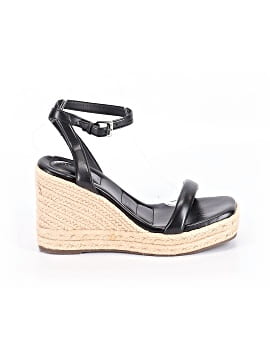 Kelly & Katie Wedges