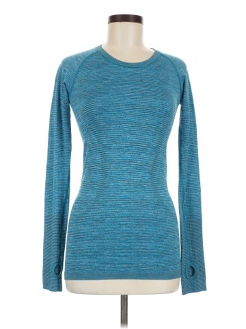 Lululemon Athletica Long Sleeve T-Shirt (view 1)