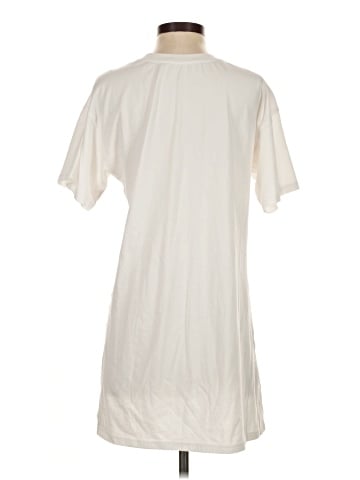 Alice + Olivia Casual Dress (view 2)