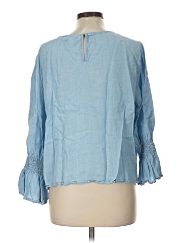 14th & Union 3/4 Sleeve Blouse (view 2)