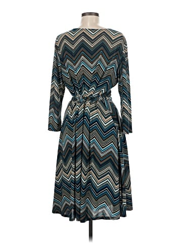 North Style Casual Dress (view 2)