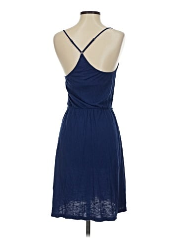 Old Navy Casual Dress (view 2)