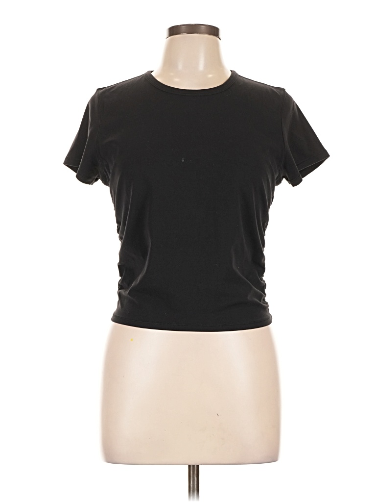 Pre-owned Lululemon Athletica Short Sleeve T-shirt In Black
