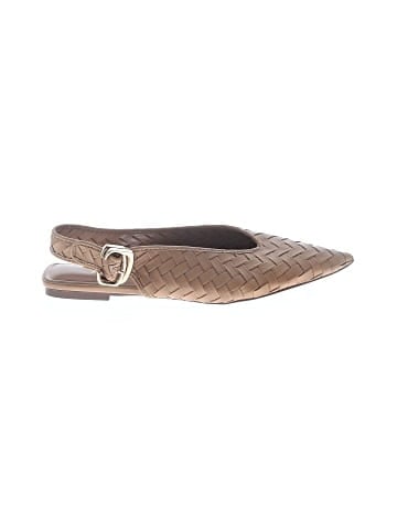 Zara Flats (view 1)