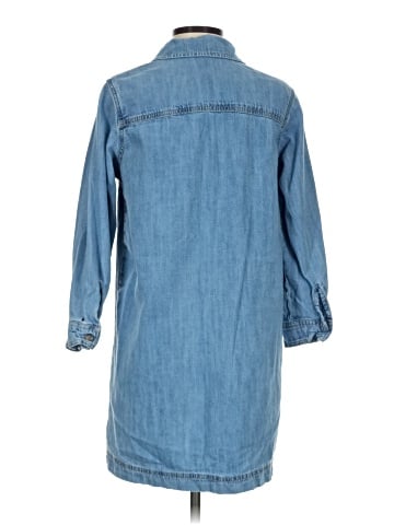 Old Navy Casual Dress (view 2)
