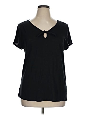 Ann Taylor LOFT Outlet Short Sleeve T-Shirt (view 1)