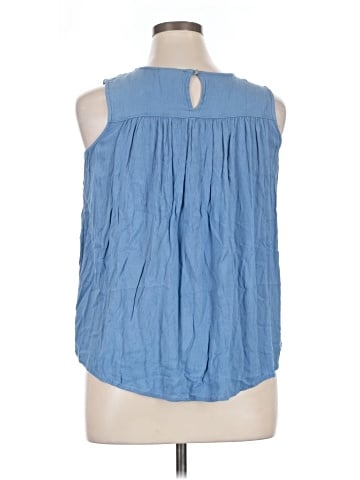a.n.a. A New Approach Sleeveless Blouse (view 2)