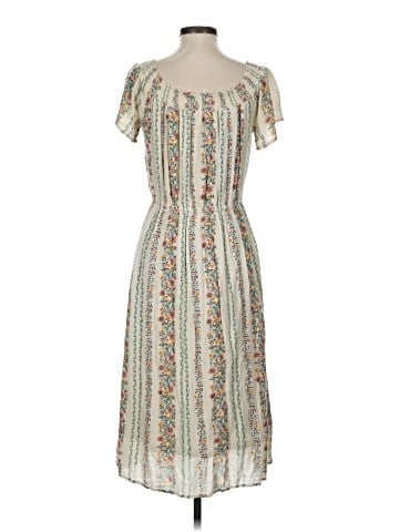 Old Navy Casual Dress (view 2)