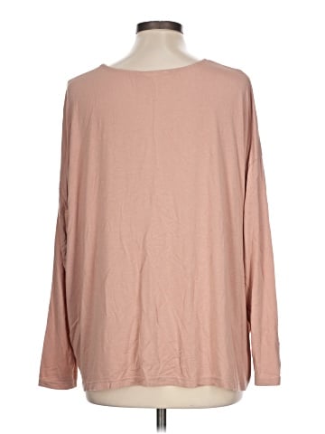 Easel Long Sleeve Top (view 2)