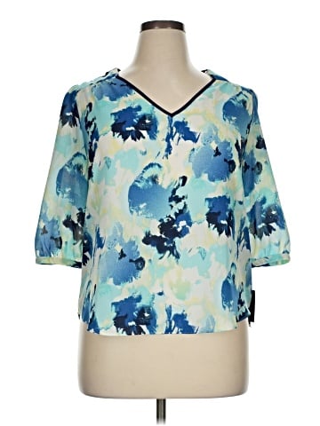 Iz Byer 3/4 Sleeve Blouse (view 1)