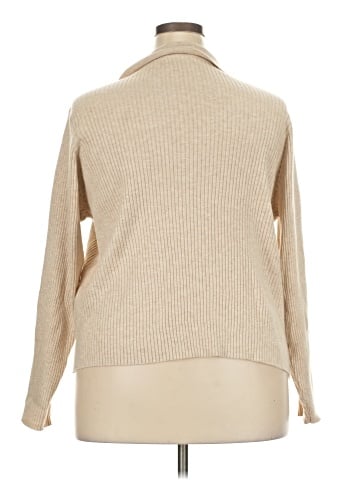 Old Navy Pullover Sweater (view 2)