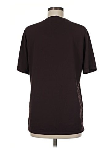 Vuori Short Sleeve T-Shirt (view 2)