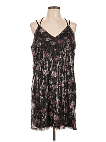Xhilaration Cocktail Dress (view 1)