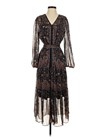 Julia Jordan Casual Dress (view 1)