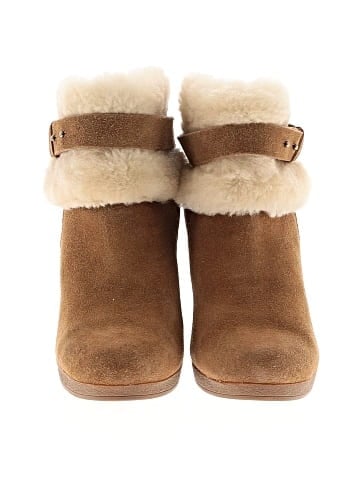 Ugg Australia Ankle Boots (view 2)