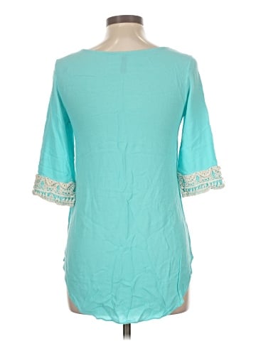 Final Touch 3/4 Sleeve Top (view 2)